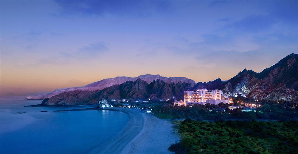 Al Bustan Palace, A Ritz-carlton 5*