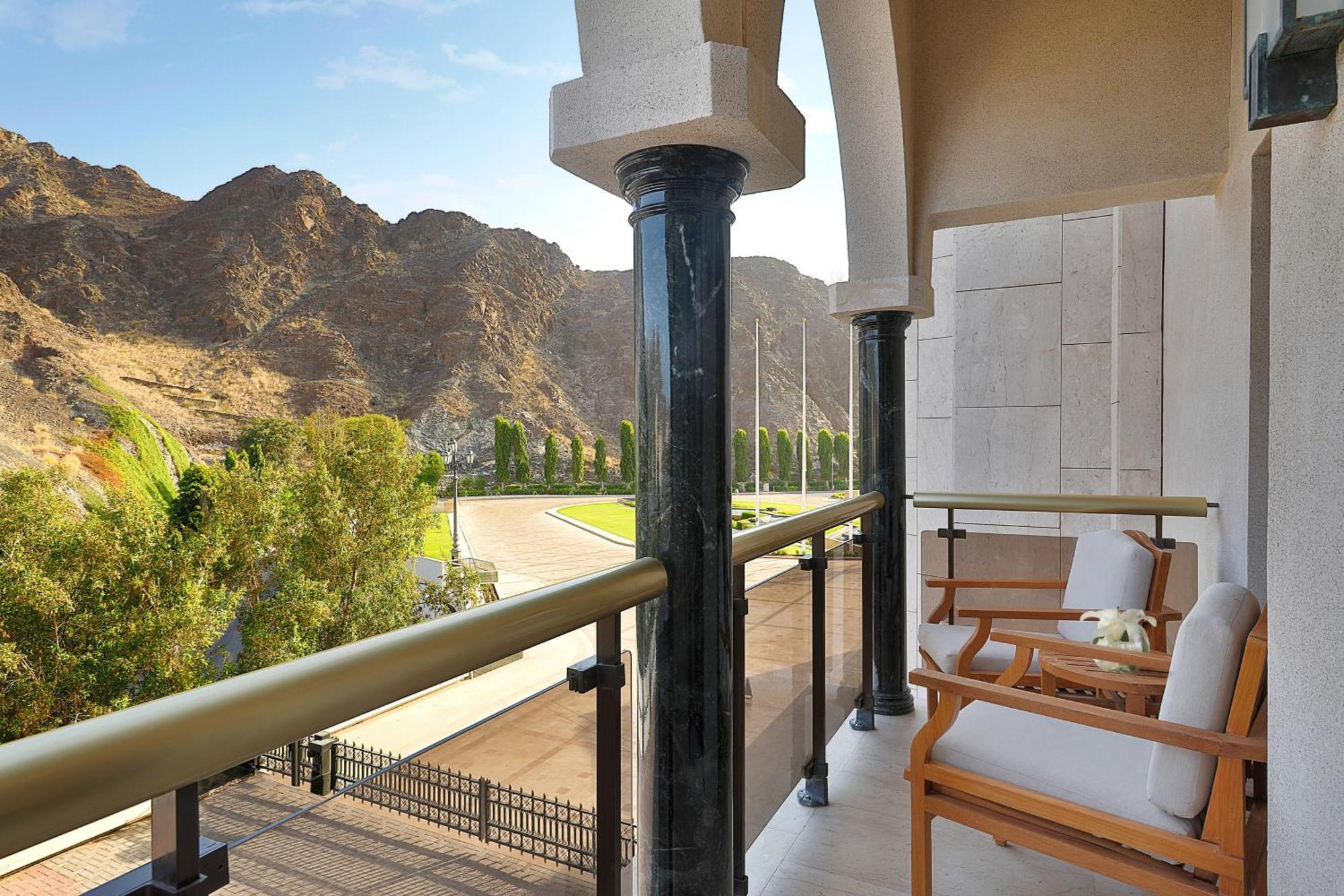 Al Bustan Palace, A Ritz-carlton Resort 5*
